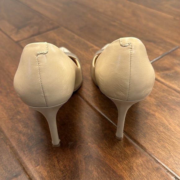 Excellent condition heels - Picture 4 of 4